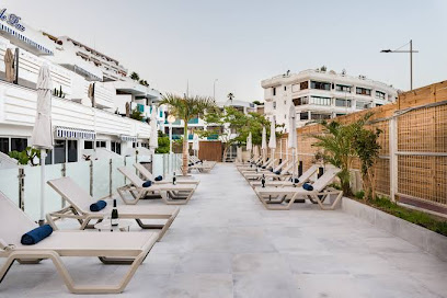 Calypso Oasis Apartments