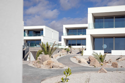 Kora Nivaria Beach Kora Nivaria Beach