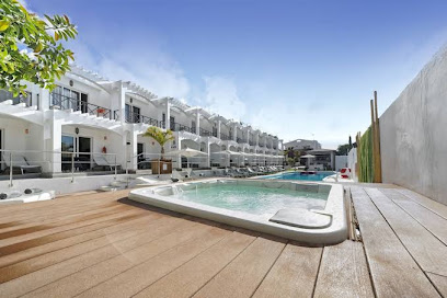 Vista Bonita LGTBI Resort